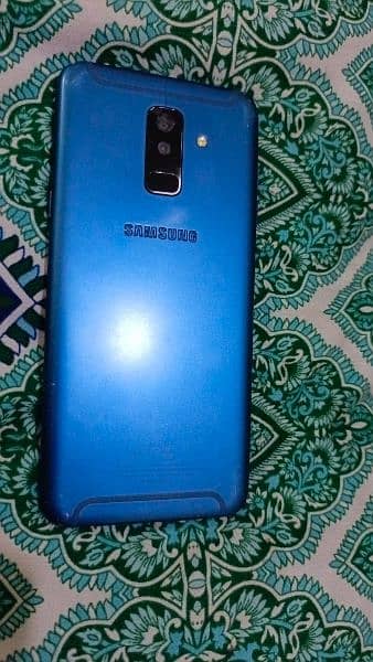 Samsung Galaxy A6 Plus 4