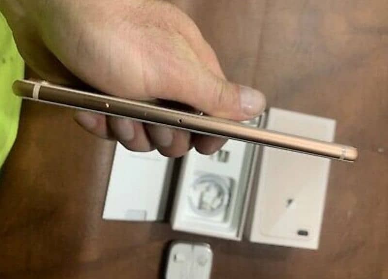 apple I phone 8 plus gold complete box PTA approved hai 4