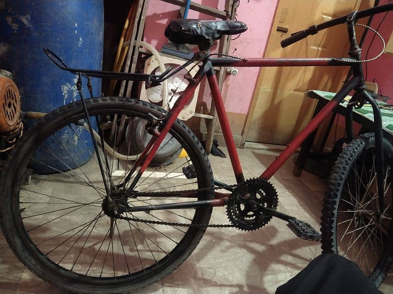 Full Cycle bicycle for sale. 6000/- 10