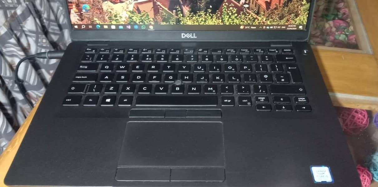 Dell Latitude 5400 ( with free bag ) 6