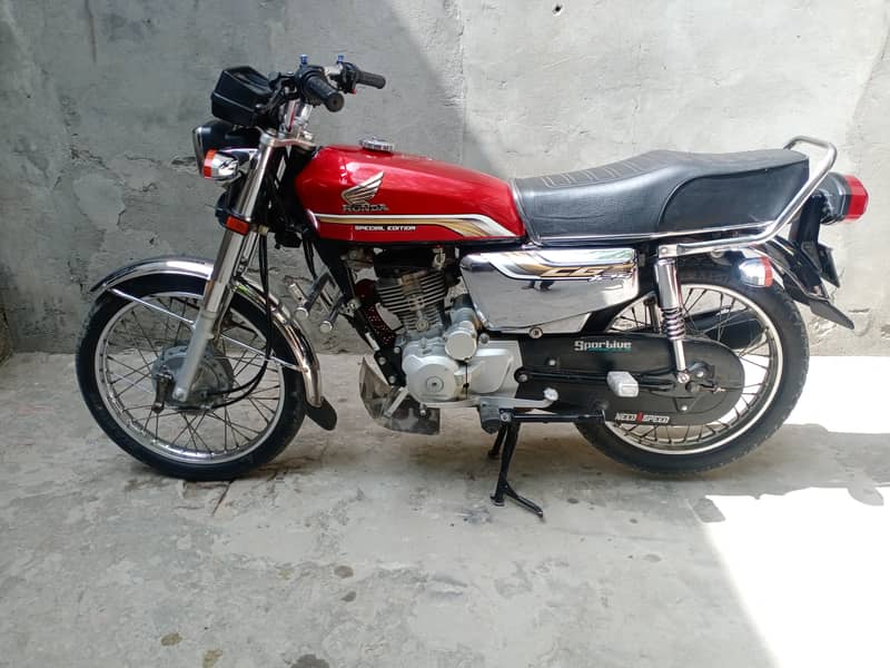 Honda cg 125 special edition 12