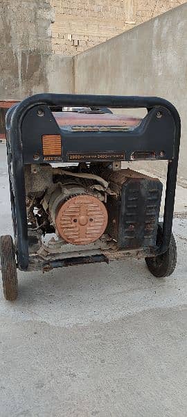 Generator for sale 2.5 KV 4