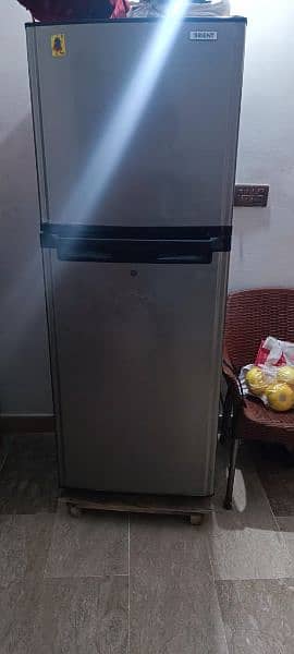 use fridge bilkul ok hai koi kharabi cooling achi karta hai hai 3