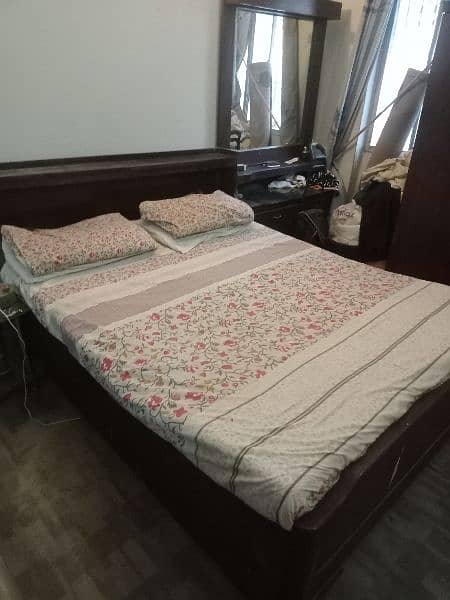WOODEN 2 PERSON BED WITH MATTERESS 3