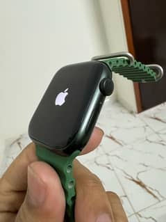 Apple Watch Series 7 (Green Color) 10/9
