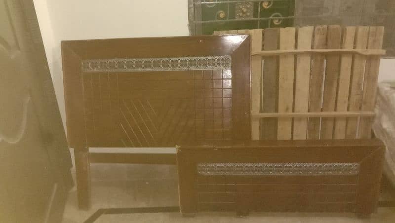 single bed good condition 0