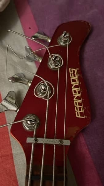 Fernandes Bass Guitar 3