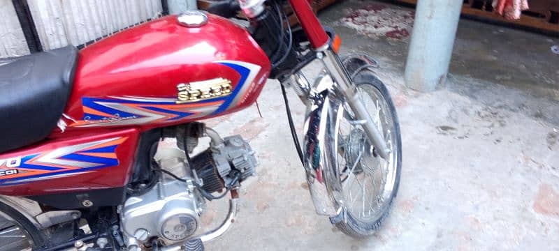 hi speed bike for sale condition engine tyre all ok 2