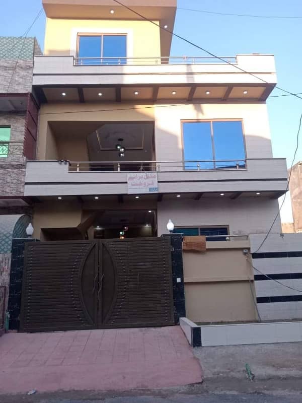 5 MARLA DOUBLE STORY HOUSE FOR SALE IDEAL LOCATION IN AIRPORT HOUSING SOCIETY RWP 0