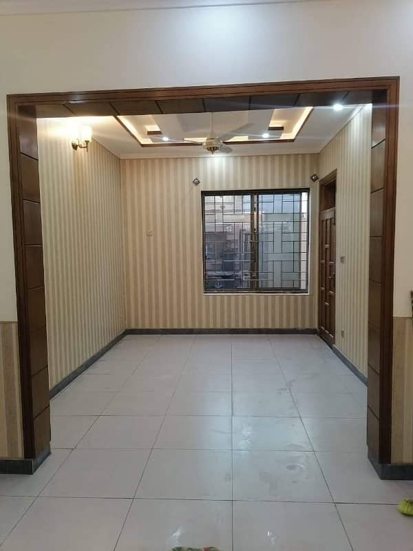 5 MARLA DOUBLE STORY HOUSE FOR SALE IDEAL LOCATION IN AIRPORT HOUSING SOCIETY RWP 2