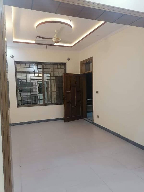 5 MARLA DOUBLE STORY HOUSE FOR SALE IDEAL LOCATION IN AIRPORT HOUSING SOCIETY RWP 10