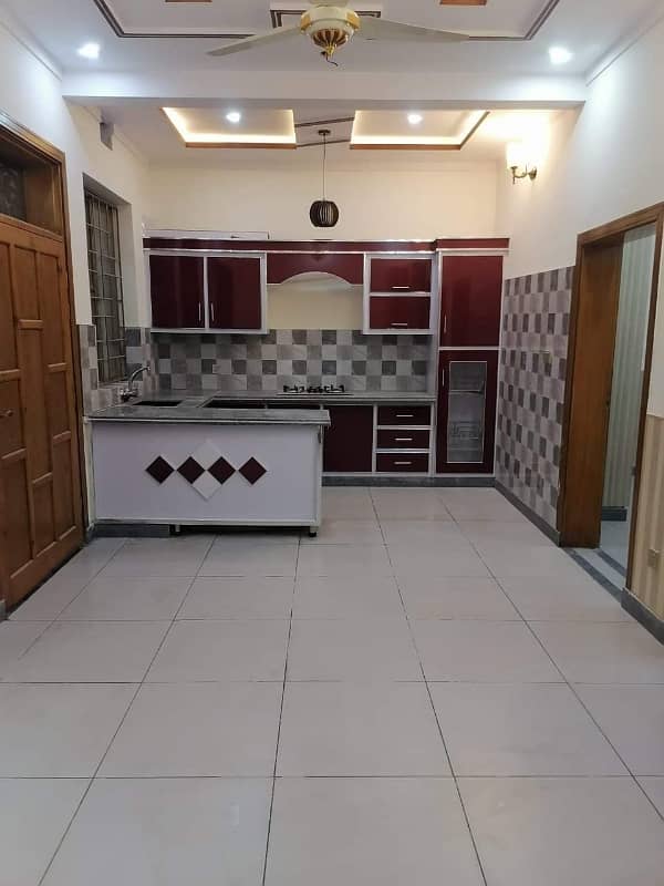 5 MARLA DOUBLE STORY HOUSE FOR SALE IDEAL LOCATION IN AIRPORT HOUSING SOCIETY RWP 15