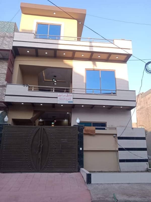 5 MARLA DOUBLE STORY HOUSE FOR SALE IDEAL LOCATION IN AIRPORT HOUSING SOCIETY RWP 24