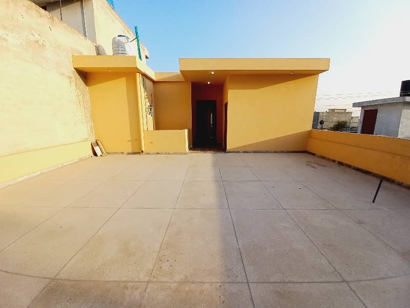 8 Marla Beautiful ONE AND HALF Storey House For Sale 12