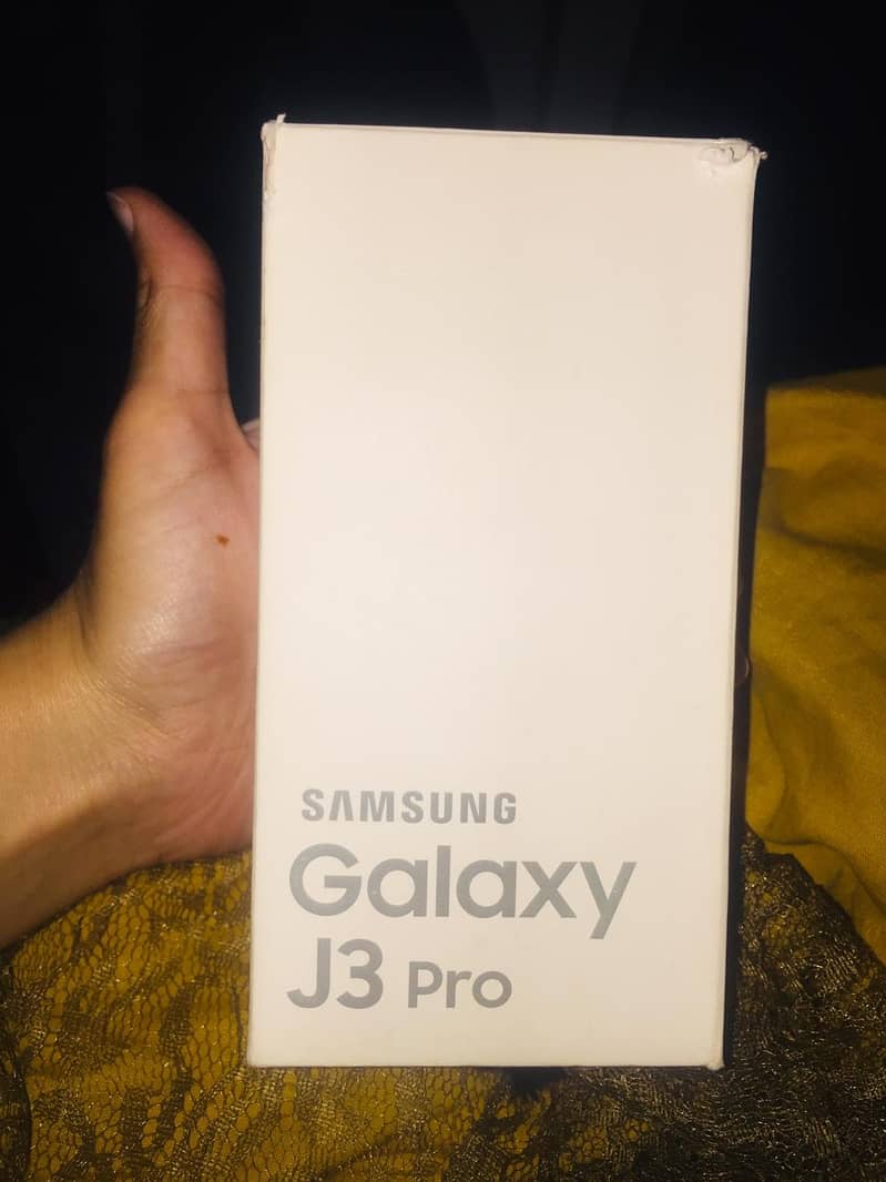 Samsung J3 Pro | With Original BOX And Charger & Orginal Back Plate 5
