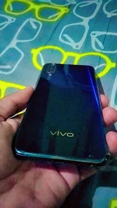 Vivo y15