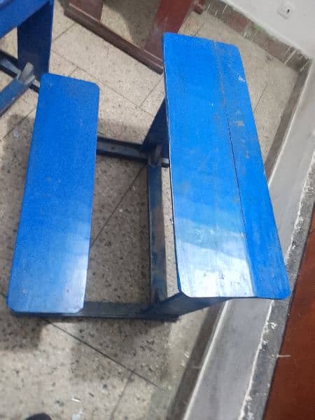class bench/ desk 1