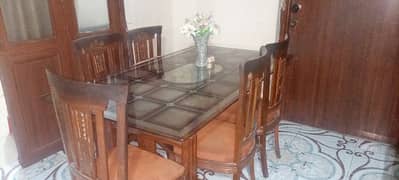 dining table condition 7/10