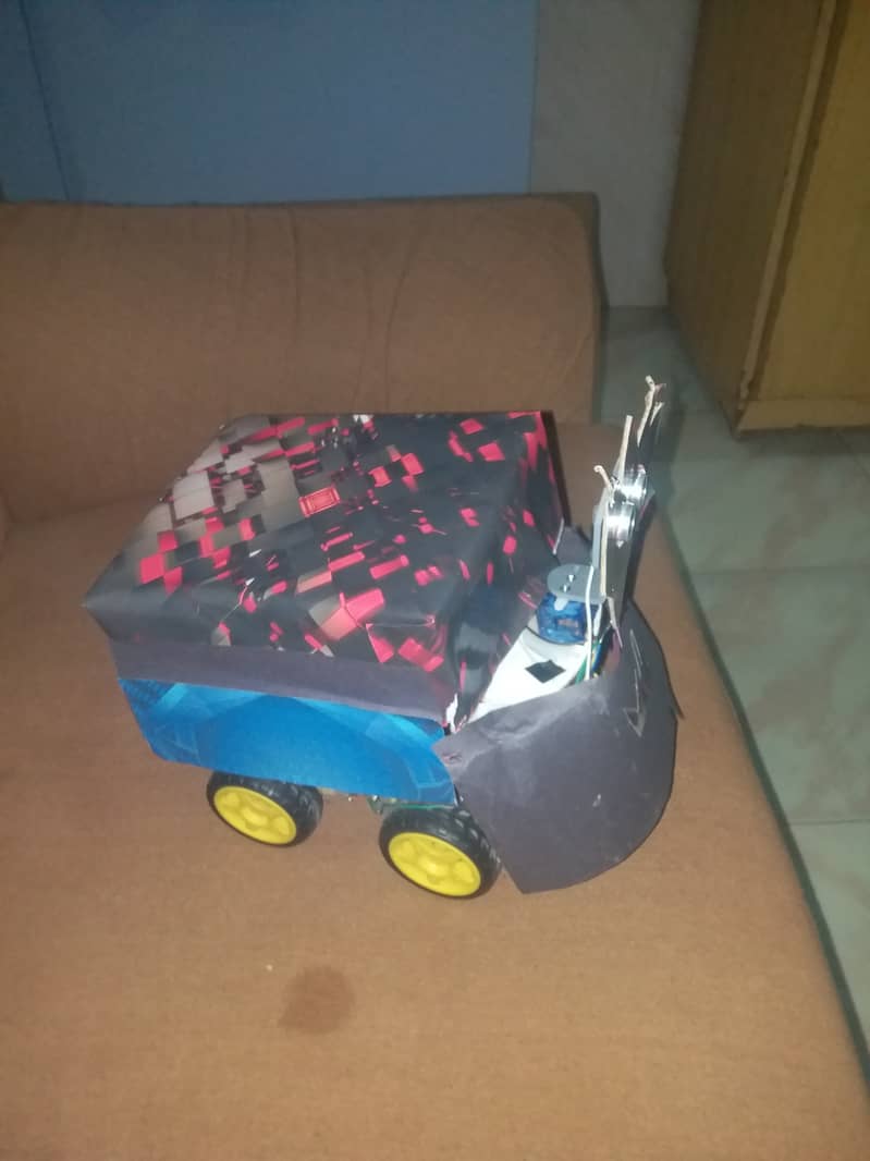 Blutooth Robot Car 1