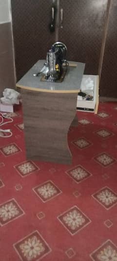 Sewing machine Table