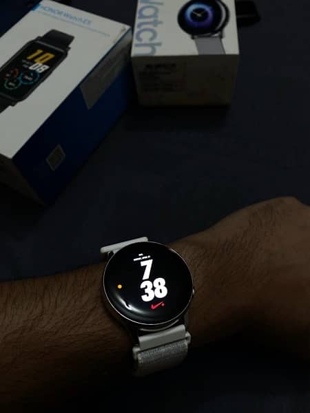 Samsung Active smart watch 0