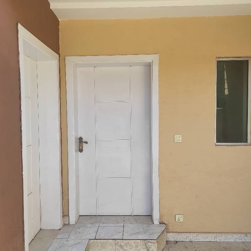 5 Marla Beautiful Double Storey House On 40 Feet Road For Sale 4