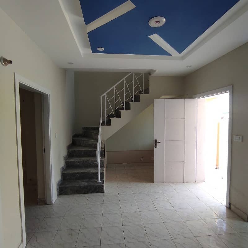 5 Marla Beautiful Double Storey House On 40 Feet Road For Sale 14