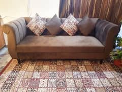 Sofa Set | 5 seater | Solid | Chester Style | Condition 10/10