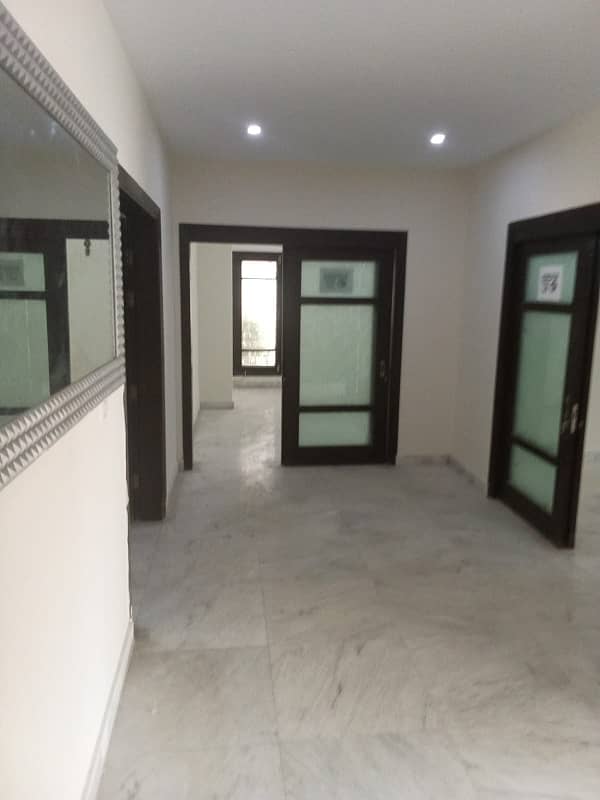 Prime Location Sindhi Muslim Society - Block B Upper Portion For rent Sized 600 Square Yards 3