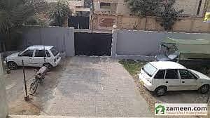 Noor Arcade Vip Block 7, 3 Bad D/d Ground Floor With Extra Land Boundary Wall Project No Water Problem No Load Shading 8