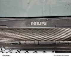 Philips tv condition 10/7----70 inch wala joth ha pic inch likhy h