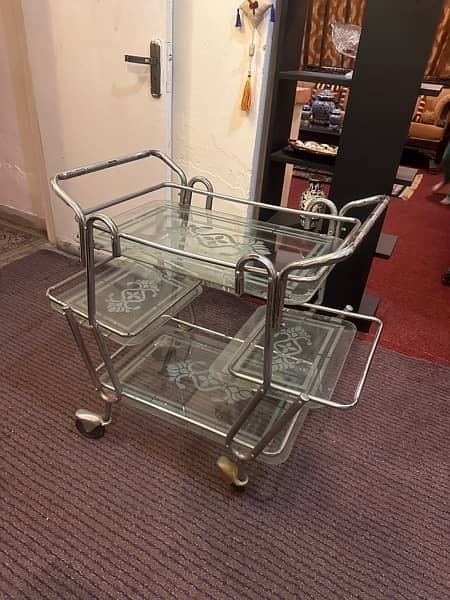 tea trolley 1