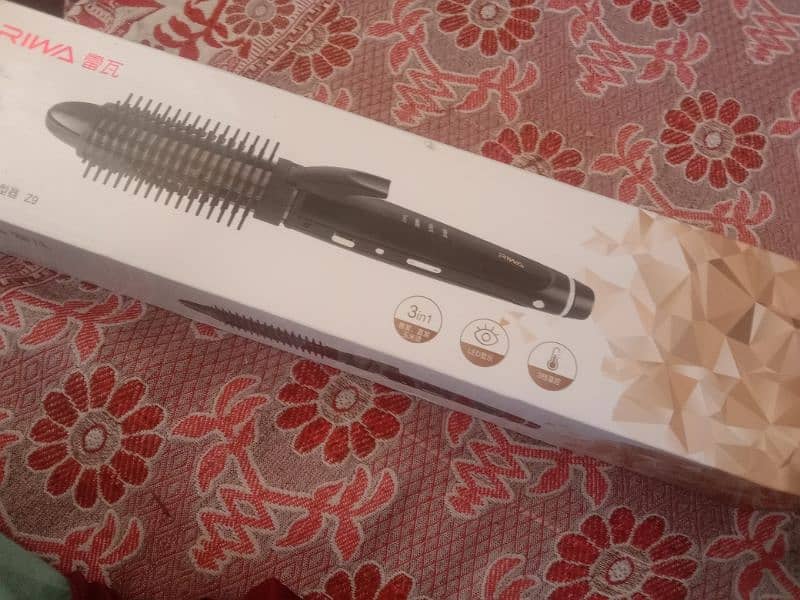 3 in 1 Straightener For Sale 2