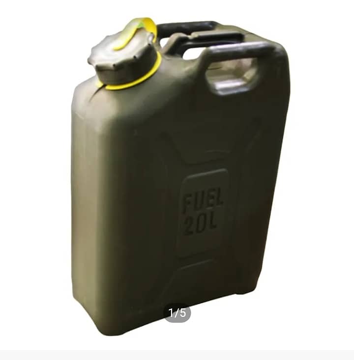 Fuel jerry can 0