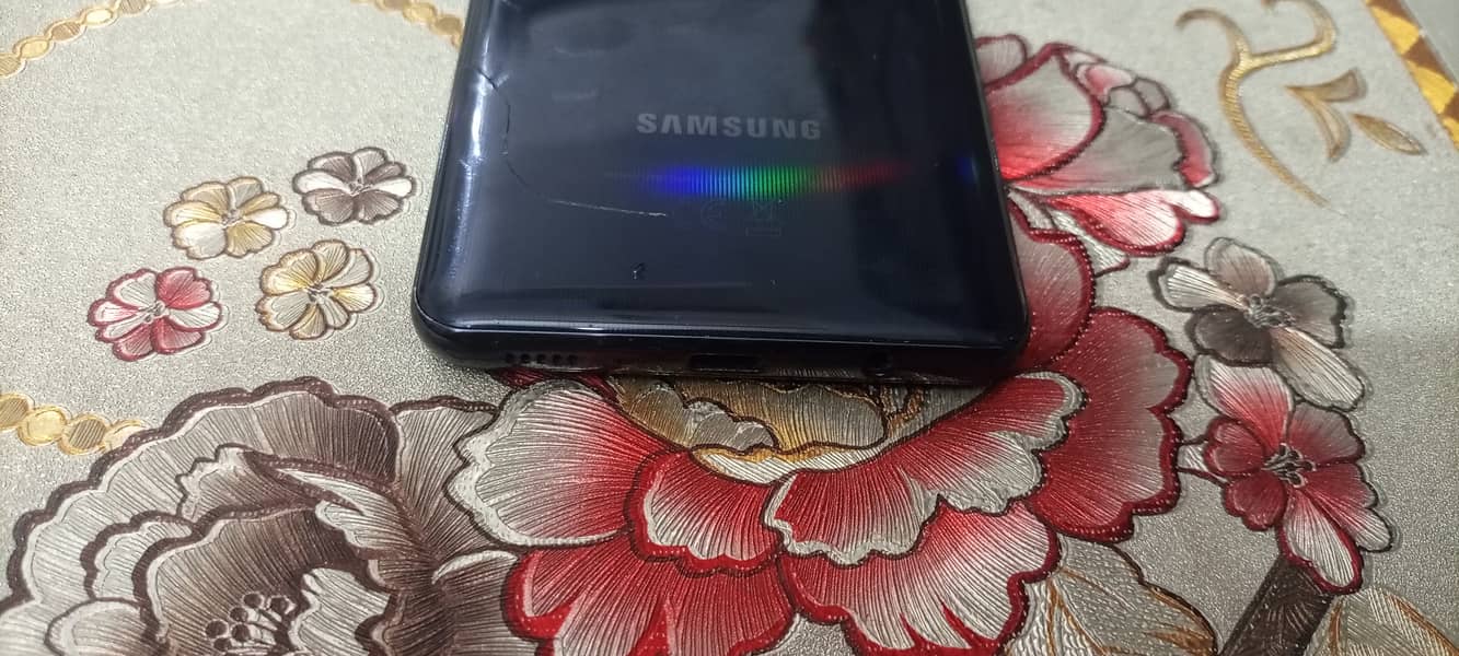 Samsung A31 4