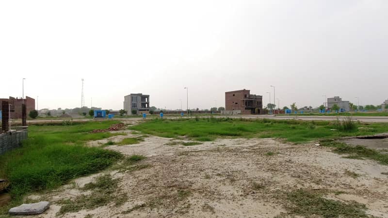 9.33 Marla Commercial Plot Is Available For Sale In Dream Garden Lahore 25