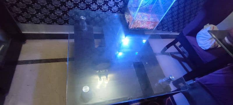 very good condition center table 9mm glass 1