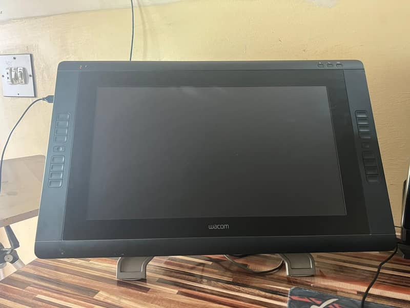 WACOM CINTIQ 22HD 21" DRAWING TABLET | DTK-2200 With Stand 12