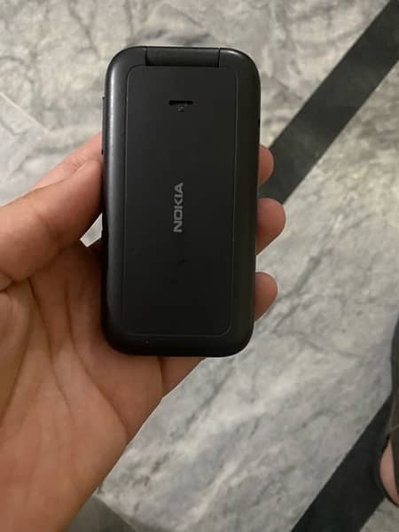 Nokia 2720 3