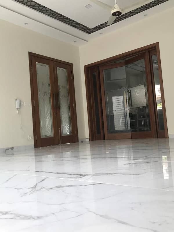 1 kanal Luxury HOUSE WITH FULL BASMENT and FACING PARK Modren Bungalow In Phase 5 17