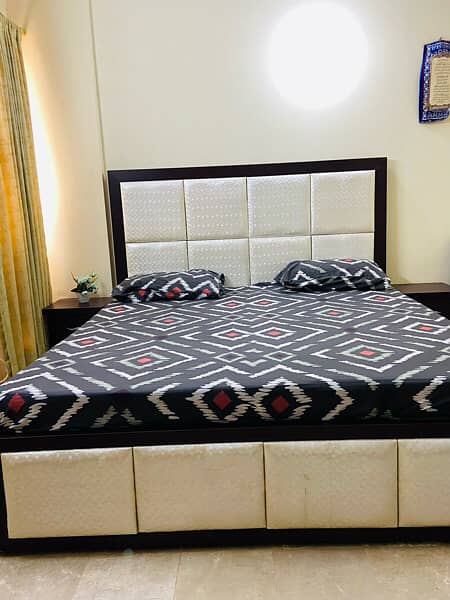 Double Bed king size white mix wood 100% new quality 5