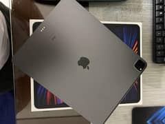 iPad pro m2 chip 2022 4th Gen for sale me no repair 0