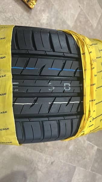 275/50 R21 size land cruiser Tyre Company Dunlop manufacture date 2022 1