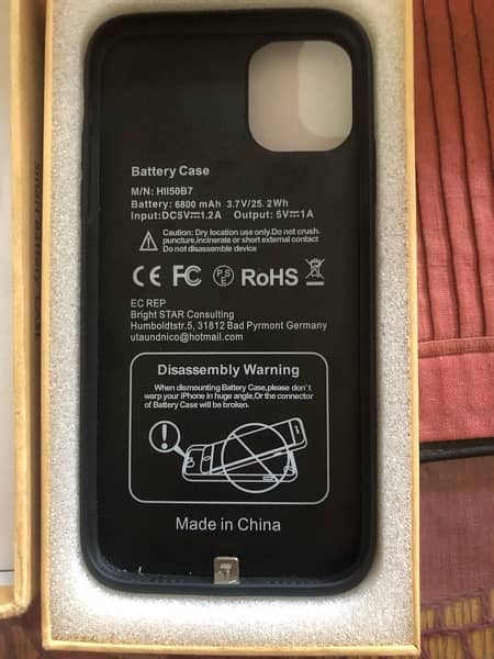 iphone 11 pro max  power bank case Brand new 1