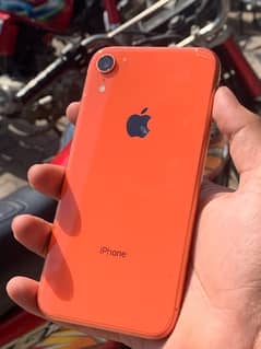 iPhone Xr 64Gb (Exchange Posible With IPhone 12 mini)