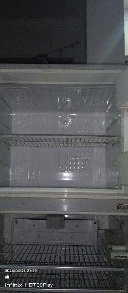the refrigerator is in a good condition 2
