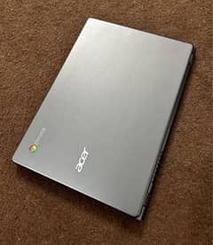 Acer 4gb 128gb chromebook c740 with charger 0