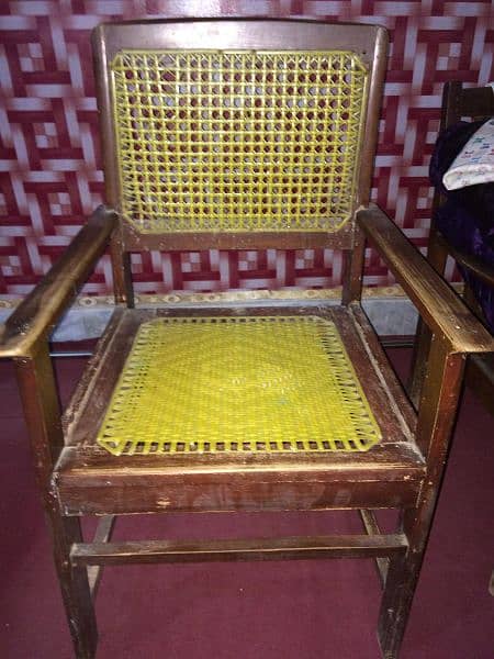 High Quality Wooden Chair only 1 piece for sale at reasonable price 4
