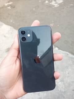 iPhone 11 argent For Sale 64gb 2 months sim time Available