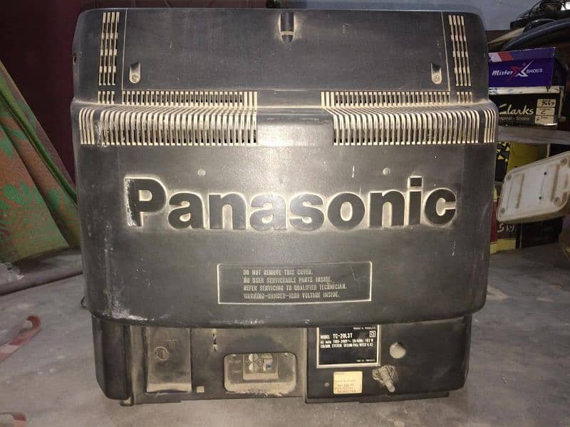 Panasonic Television 21" Fully functional for Cable Channels 1